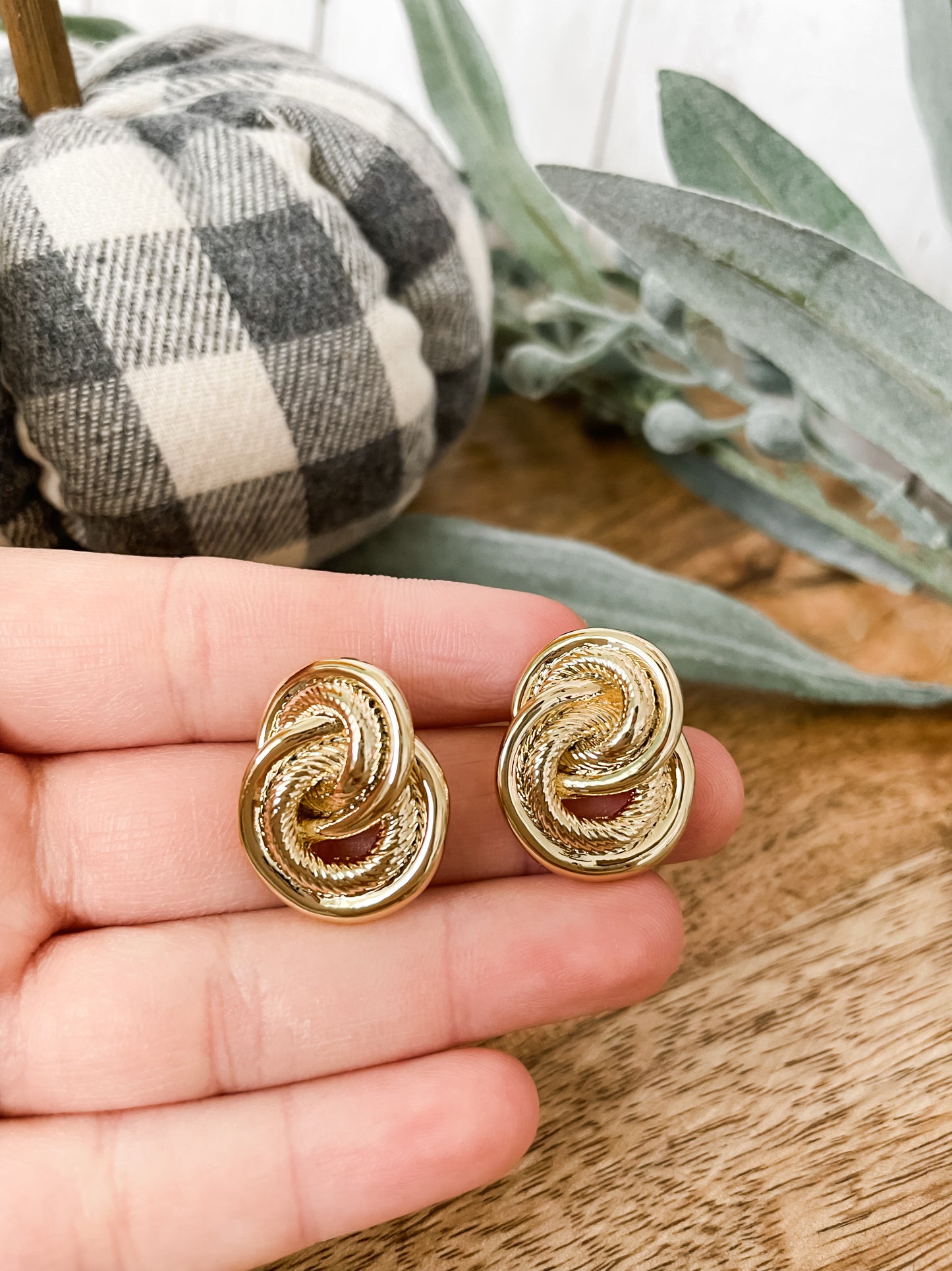 Gold Knot Earrings